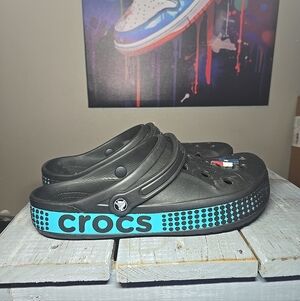 Crocs - Bayaband Clogs, Slip On Water Shoes, Royal black & Blue M/12